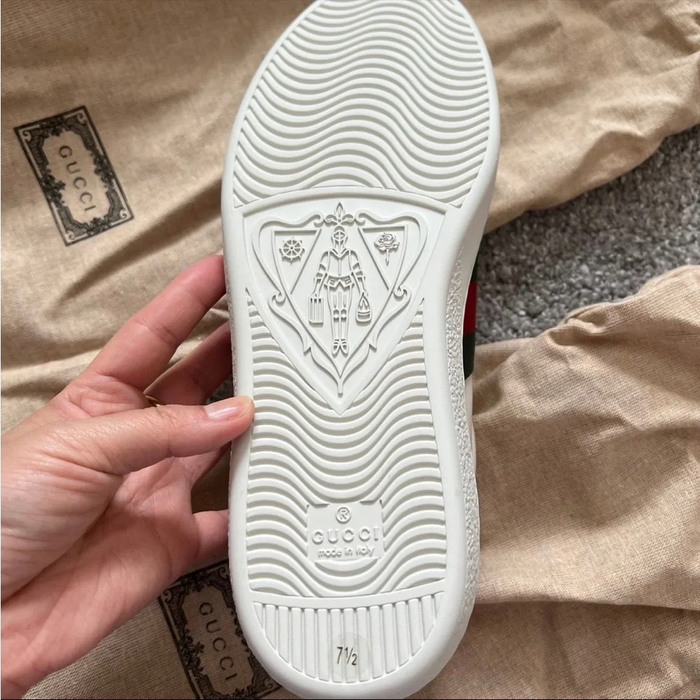 Gucci Men's White Leather Sneakers with Blue Bee Embroidery